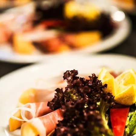 Hotel Comfortbiznes 3*