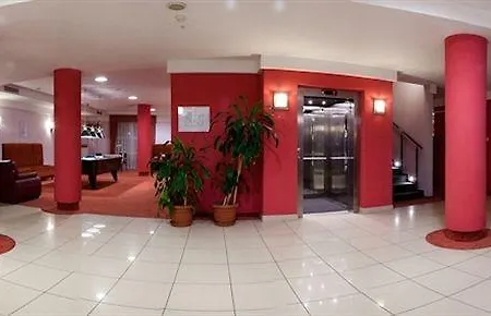 Comfortbiznes Hotel 3*