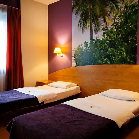 Comfortbiznes 3* Pruszków