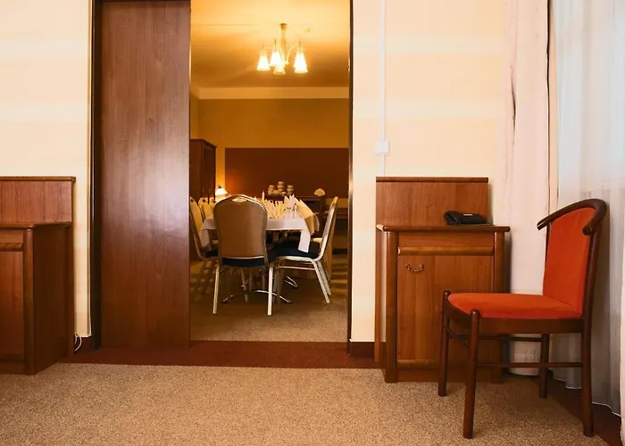 Comfortbiznes 3* Pruszków